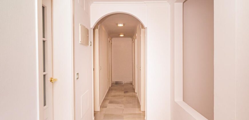 Spacious 4-Bedroom apartment in Hacienda del Sol, Estepona