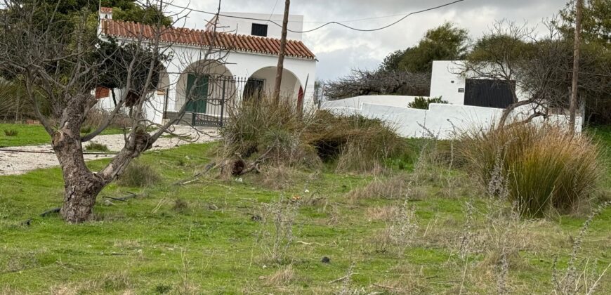 Traditional Finca with Sea Views on Large Rustic Plot, Urb Guadalmansa, Cancelada – Estepona