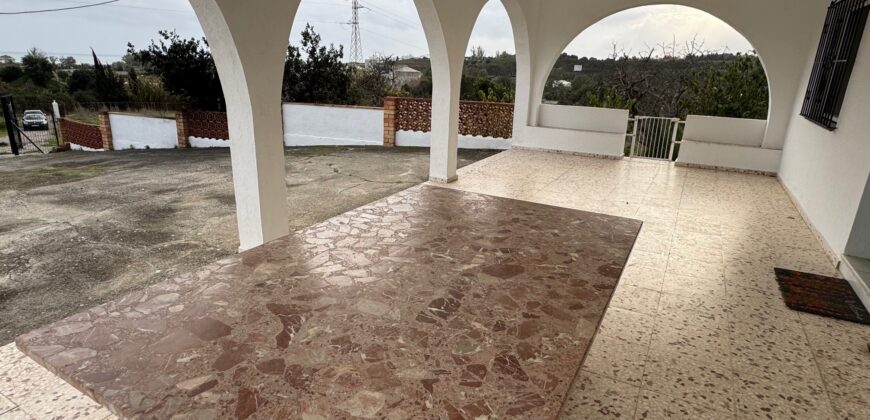 Traditional Finca with Sea Views on Large Rustic Plot, Urb Guadalmansa, Cancelada – Estepona