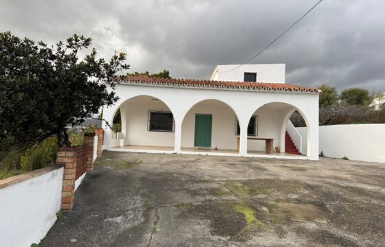 Traditional Finca with Sea Views on Large Rustic Plot, Urb Guadalmansa, Cancelada – Estepona