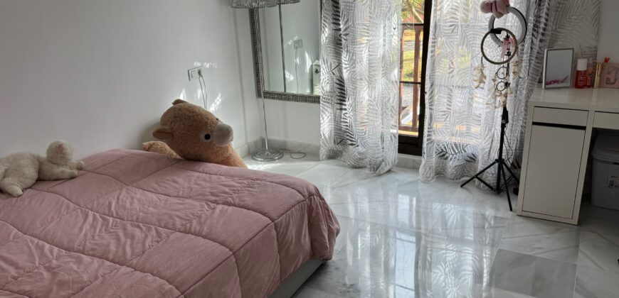 Spacious 4-Bedroom apartment in Hacienda del Sol, Estepona