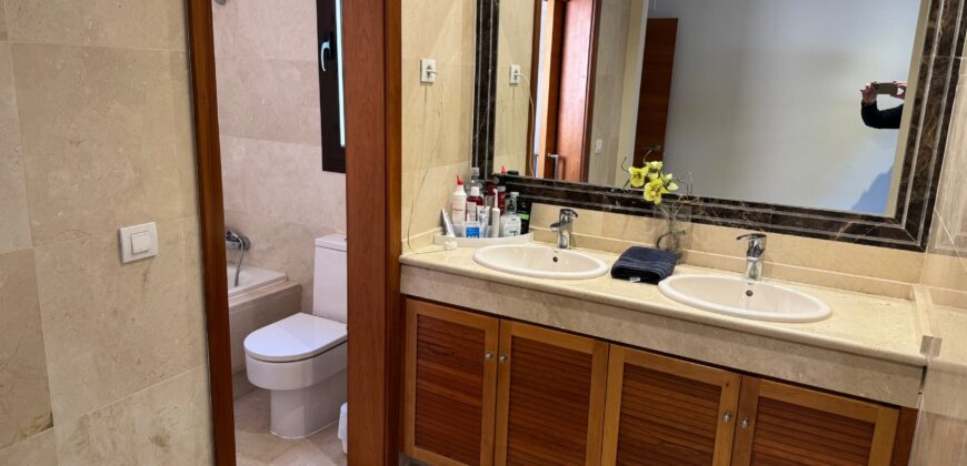 Spacious Corner Townhouse in Las Villas de Santa Maria, Estepona West