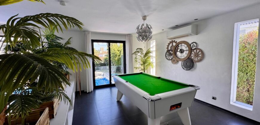 Modern 5 bedroom Villa in Nueva Andalucia