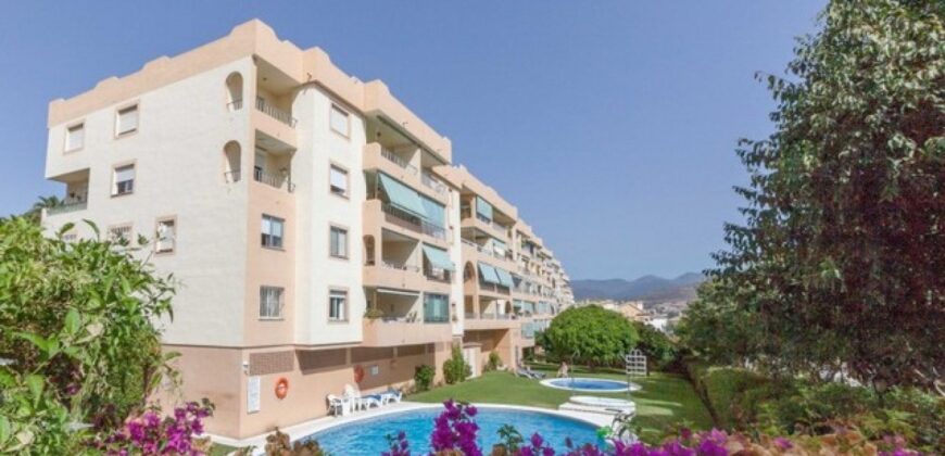 Luxurious 4-bedroom Apartment in Centro Plaza, Puerto Banus