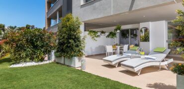 Luxury 2 bed Apartment in Royal Banus, Nueva Andalucia