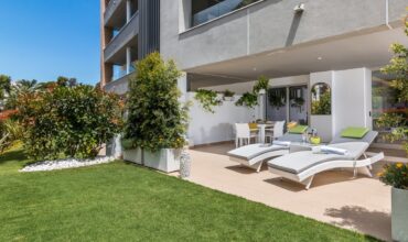 Luxury 2 bed Apartment in Royal Banus, Nueva Andalucia