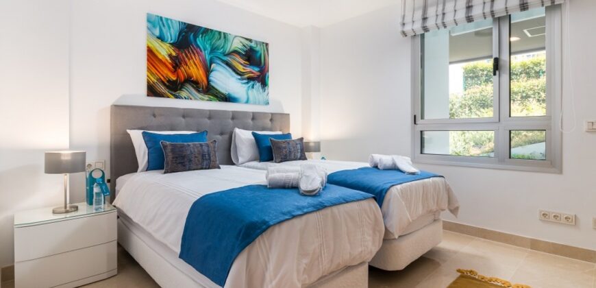 Luxury 2 bed Apartment in Royal Banus, Nueva Andalucia