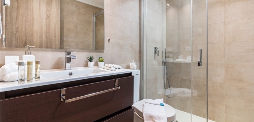 Luxury 2 bed Apartment in Royal Banus, Nueva Andalucia