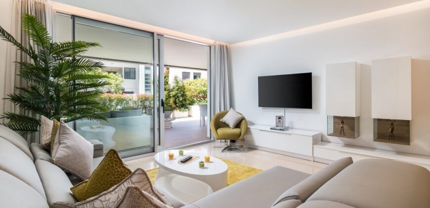 Luxury 2 bed Apartment in Royal Banus, Nueva Andalucia