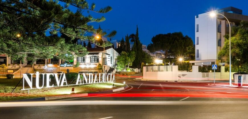 Luxury 2 bed Apartment in Royal Banus, Nueva Andalucia