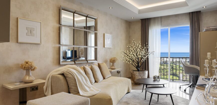 Top-Quality 4-Bedroom Penthouse in Altos de los Almendros, Benahavís