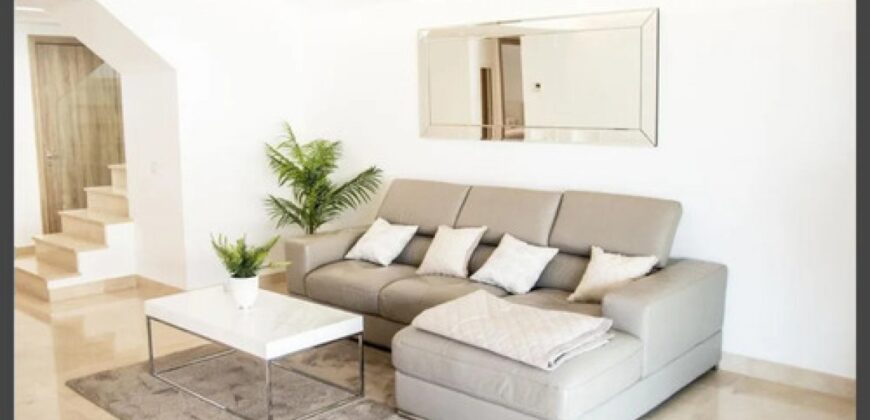 Modern 2 bed Penthouse in Royal Banus, Nueva Andalucia