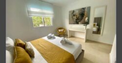 Luxurious 4-bedroom Apartment in Centro Plaza, Puerto Banus