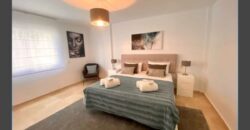 Luxurious 4-bedroom Apartment in Centro Plaza, Puerto Banus