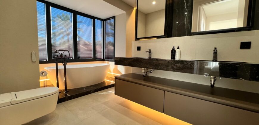 Exclusive 6 bed Villa in Los Flamingos Golf Resort With Stunning Views of the Sea and Mountains