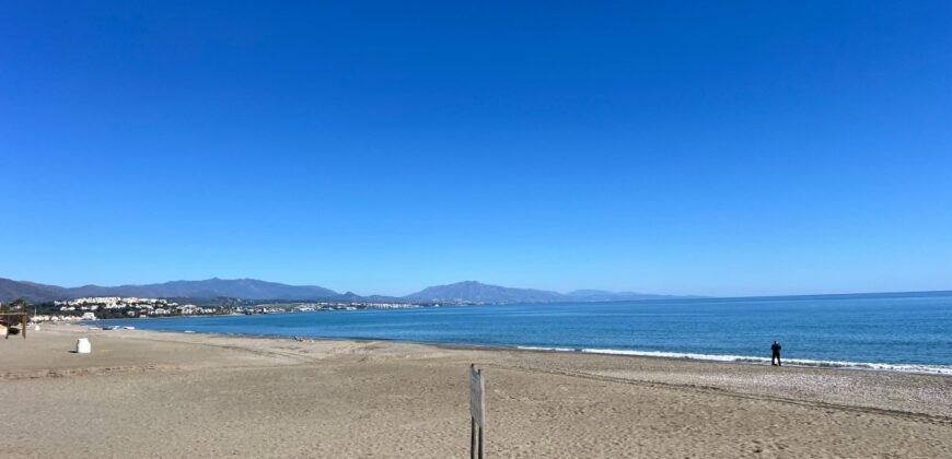 Commercial Premises for a Beach Bar and Restaurant in a Prime Location in Casares Beach