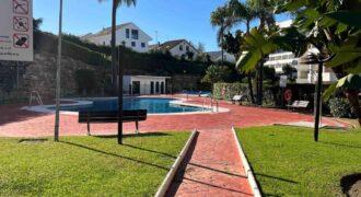 A Fantastic 2 bed Frontline Golf Apartment in Guadalmina