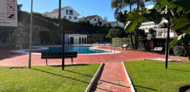 A Fantastic 2 bed Frontline Golf Apartment in Guadalmina