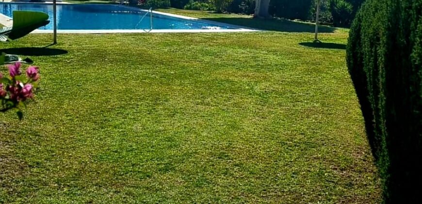 Fully renovated 2-bedroom apartment in Los Balcones de la Quinta, Benahavís