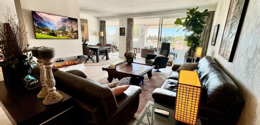 Fully renovated 2-bedroom apartment in Los Balcones de la Quinta, Benahavís