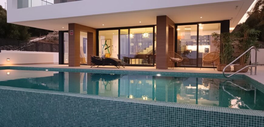 Contemporary Villa – Valle Romano Golf, Estepona
