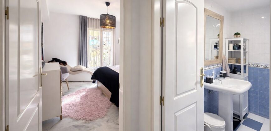 Spacious Corner Apartment with Private Garden and Large Terrace in La Reserva Marbella