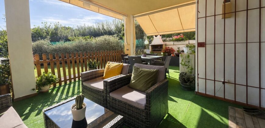 Spacious Corner Apartment with Private Garden and Large Terrace in La Reserva Marbella