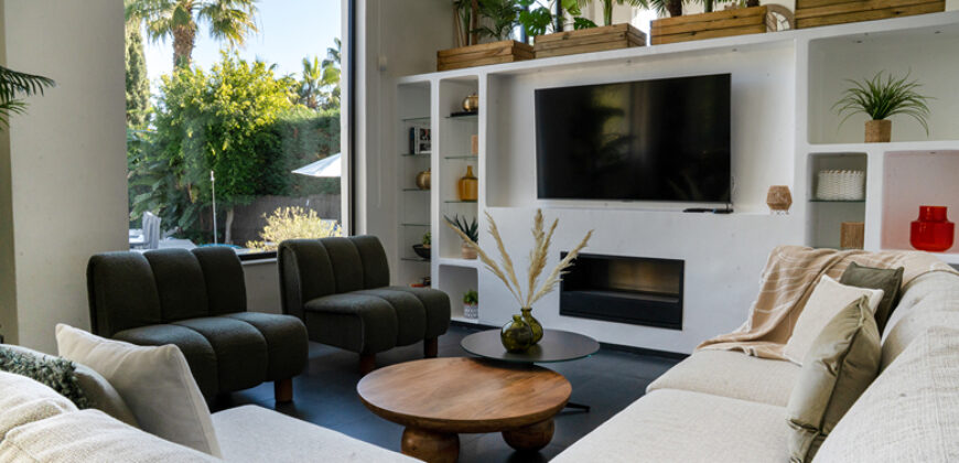 Modern 5 bedroom Villa in Nueva Andalucia