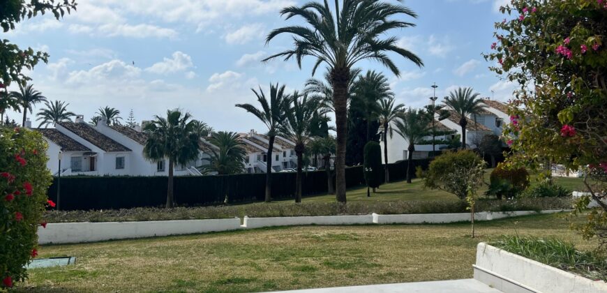 Bright Modern 3 bed apartment in Urb. Malambo, Nueva Andalucía, Marbella