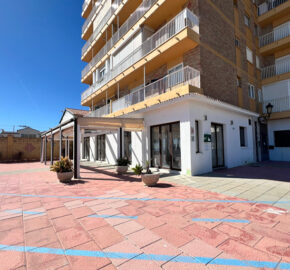 Commercial Premises for a Beach Bar and Restaurant in a Prime Location in Casares Beach