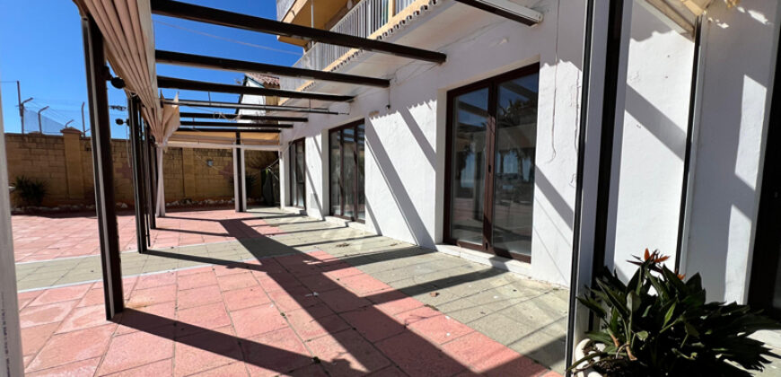 Commercial Premises for a Beach Bar and Restaurant in a Prime Location in Casares Beach