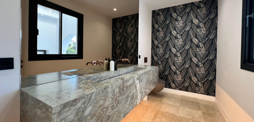 Exclusive 6 bed Villa in Los Flamingos Golf Resort With Stunning Views of the Sea and Mountains