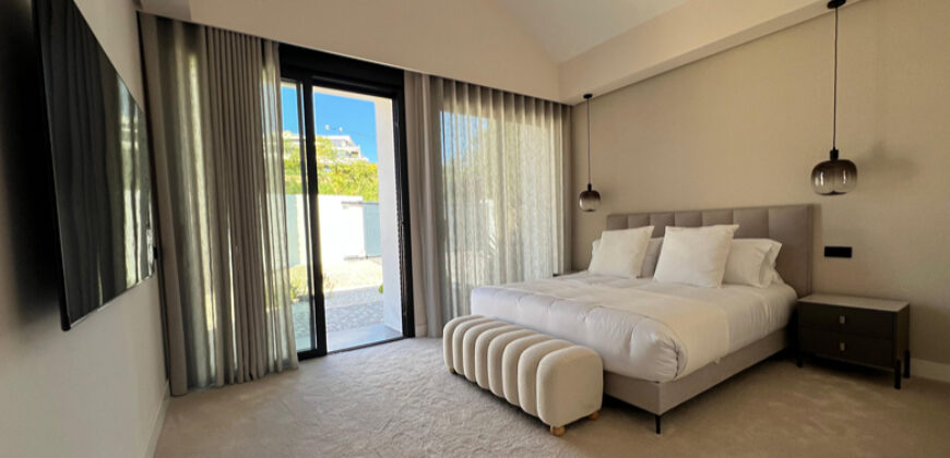 Exclusive 6 bed Villa in Los Flamingos Golf Resort With Stunning Views of the Sea and Mountains