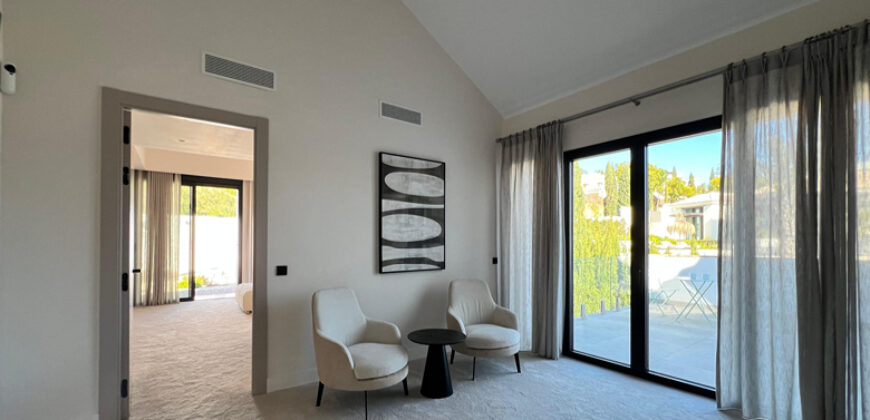 Exclusive 6 bed Villa in Los Flamingos Golf Resort With Stunning Views of the Sea and Mountains