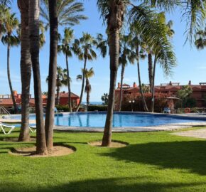 Spacious Corner Apartment with Private Garden and Large Terrace in La Reserva Marbella