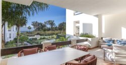 Luxury Fully Refurbished 3 bed Apartment in Bahía del Velerín