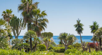 A brand-new 3-bedroom apartment in resort-style complex, Estepona