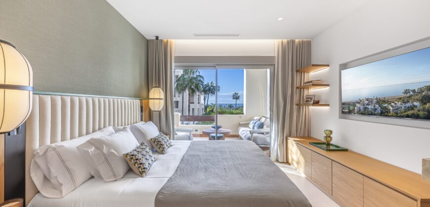 Luxury Fully Refurbished 3 bed Apartment in Bahía del Velerín