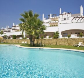Elegant 3-Bedroom Apartment in Aloha Royal – Near Puerto Banús