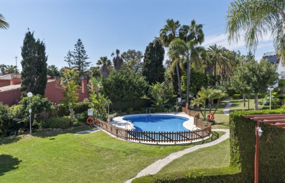 Frontline Beach 3 bed Townhouse – Bahia Doncella, Estepona West