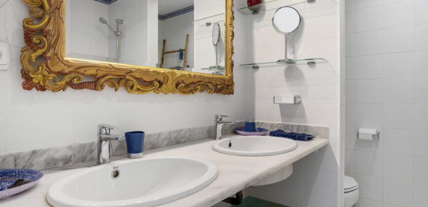 Frontline Beach 3 bed Townhouse – Bahia Doncella, Estepona West