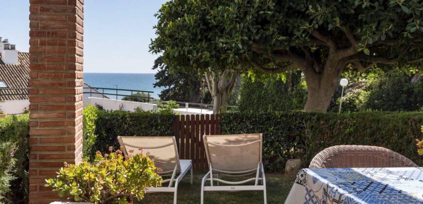 Frontline Beach 3 bed Townhouse – Bahia Doncella, Estepona West