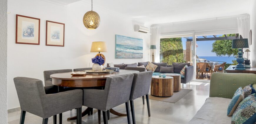 Frontline Beach 3 bed Townhouse – Bahia Doncella, Estepona West
