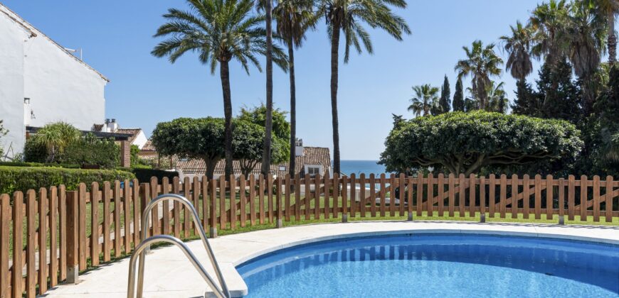 Frontline Beach 3 bed Townhouse – Bahia Doncella, Estepona West