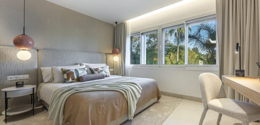 Luxury Fully Refurbished 3 bed Apartment in Bahía del Velerín