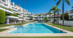 Discover the large apartment of your dreams in the exclusive Río Real Golf