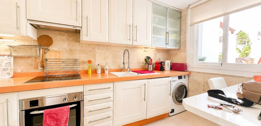 Elegant 3-Bedroom Apartment in Aloha Royal – Near Puerto Banús