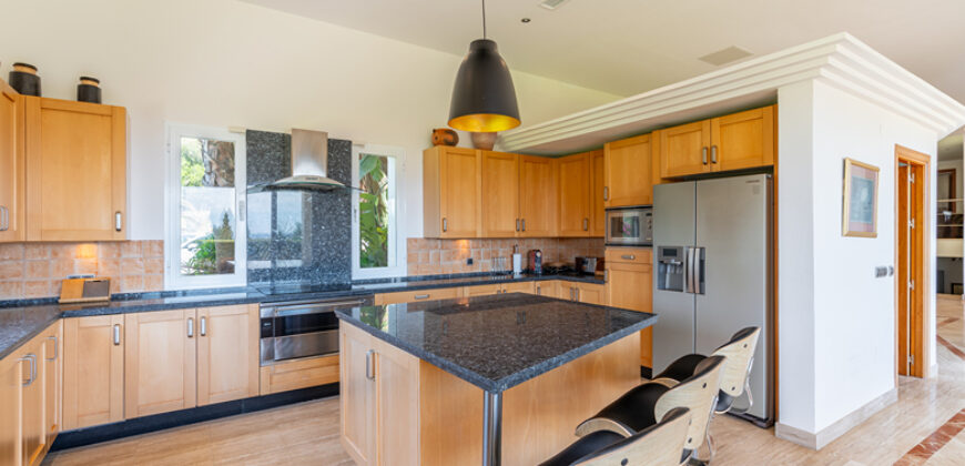 VILLA IN PUERTO ALMENDRO – EL CAPITÁN, BENAHAVÍS