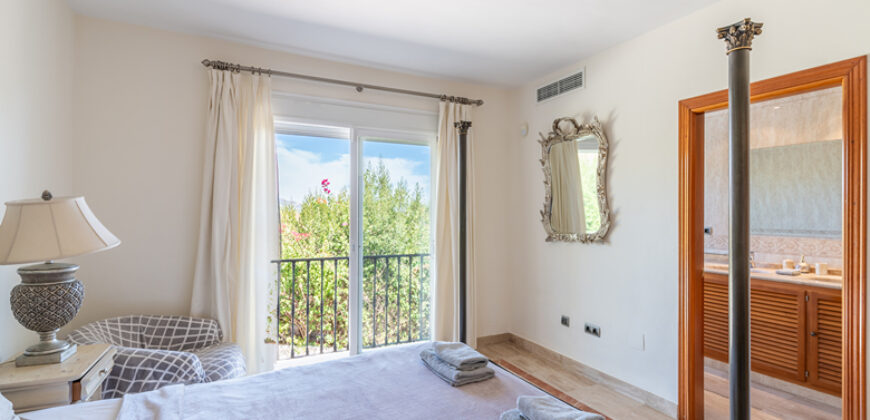 VILLA IN PUERTO ALMENDRO – EL CAPITÁN, BENAHAVÍS