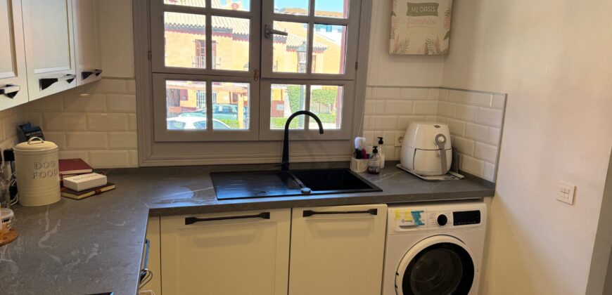 Townhouse, Frontline Beach Urbanisation Bahía Azul, Estepona West